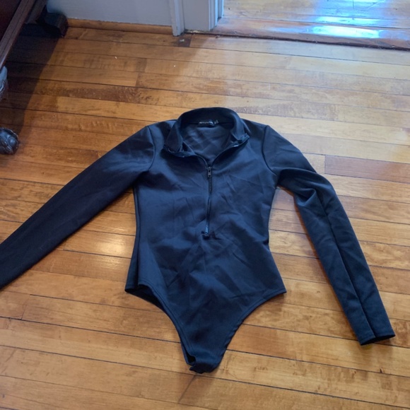 Pretty Littke Thing scuba high neck bodysuit. Worn a couple of times - Picture 4 of 5